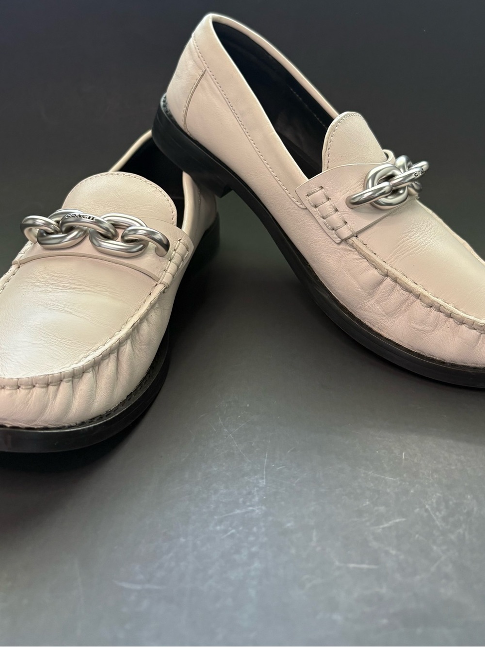 ✨ DESIGNER LUXE ✨ Authentic Coach Leather Silver Chain Loafers / Flats 